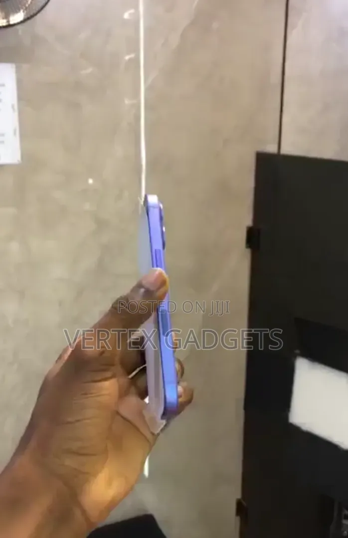 Apple iPhone 16 128 GB Blue