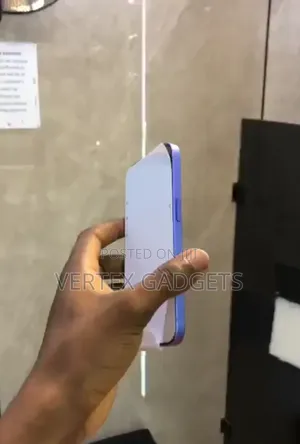 Apple iPhone 16 128 GB Blue