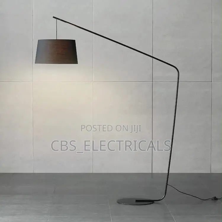 Minimalist Arch Floor Lamp