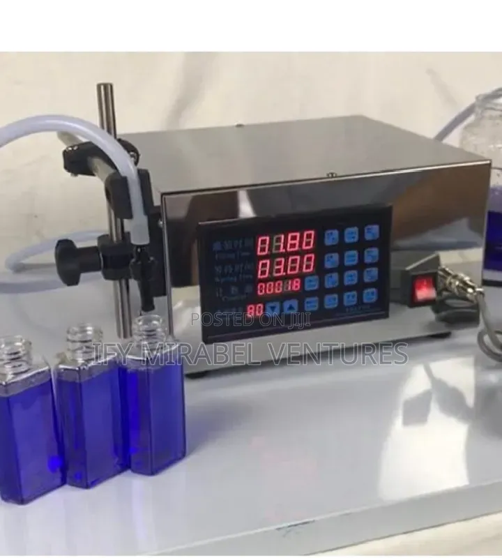 Cosmetic Liquid Filling Machine