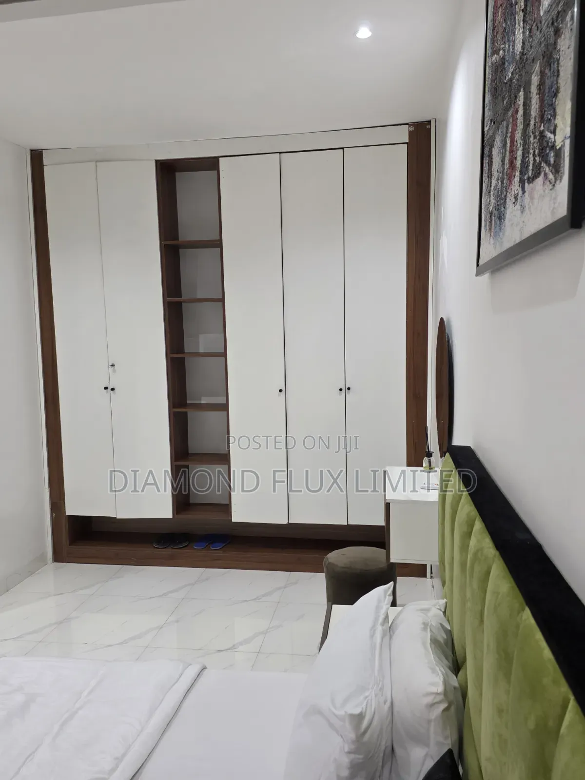 2 Bedroom Apartment