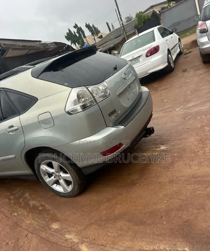 Lexus RX 2026 Gray