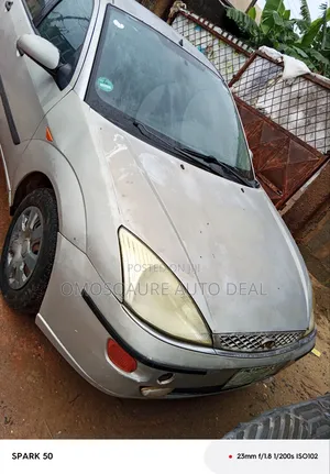 Ford Focus 1.6 Ambiente 2005 Silver