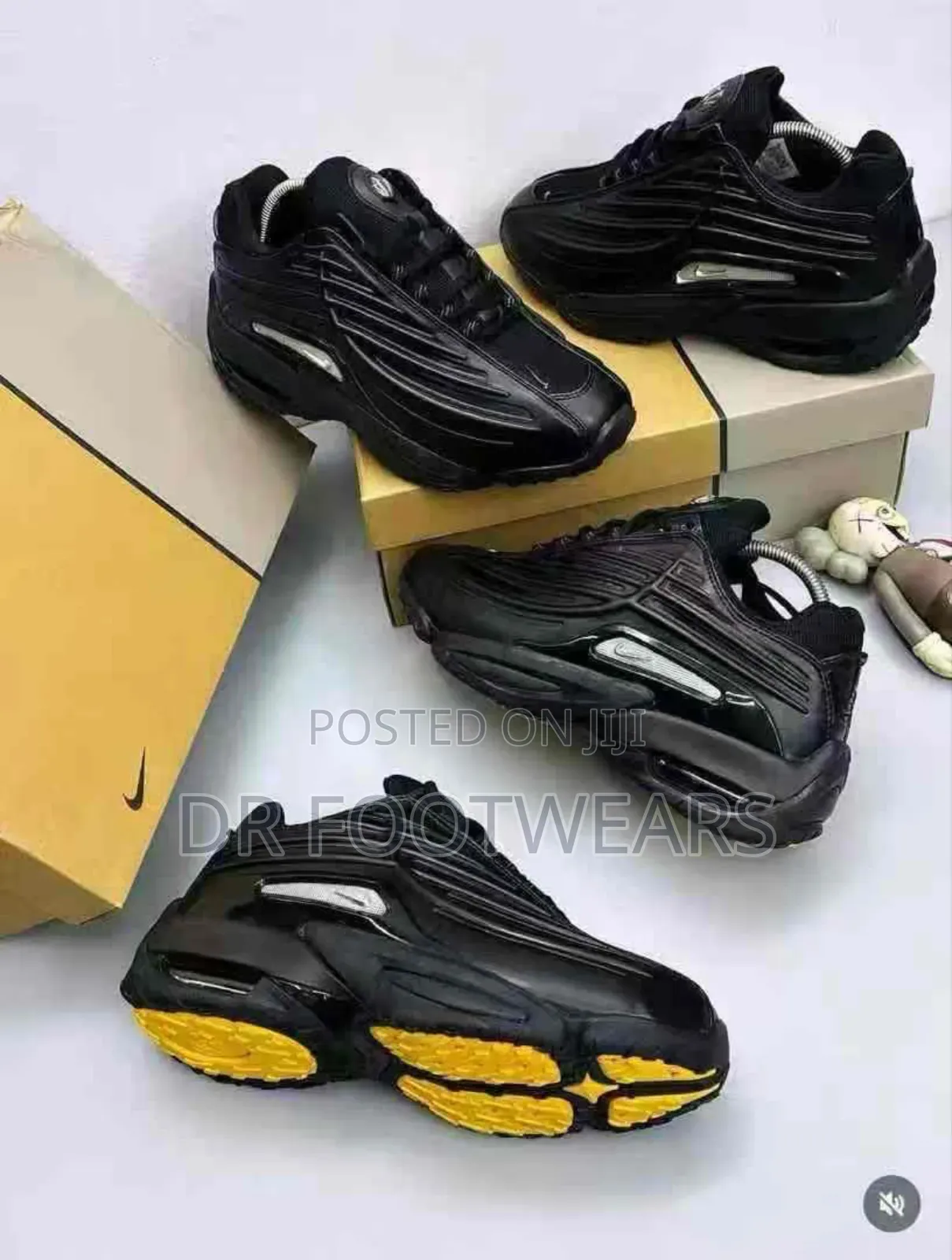 Nike Air Max-Style Chunky Sneakers