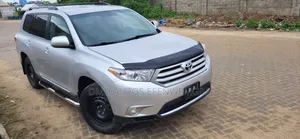 Toyota Highlander 2011 Silver