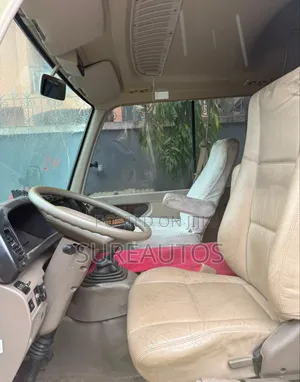 Toyota Coaster 2013 Gold