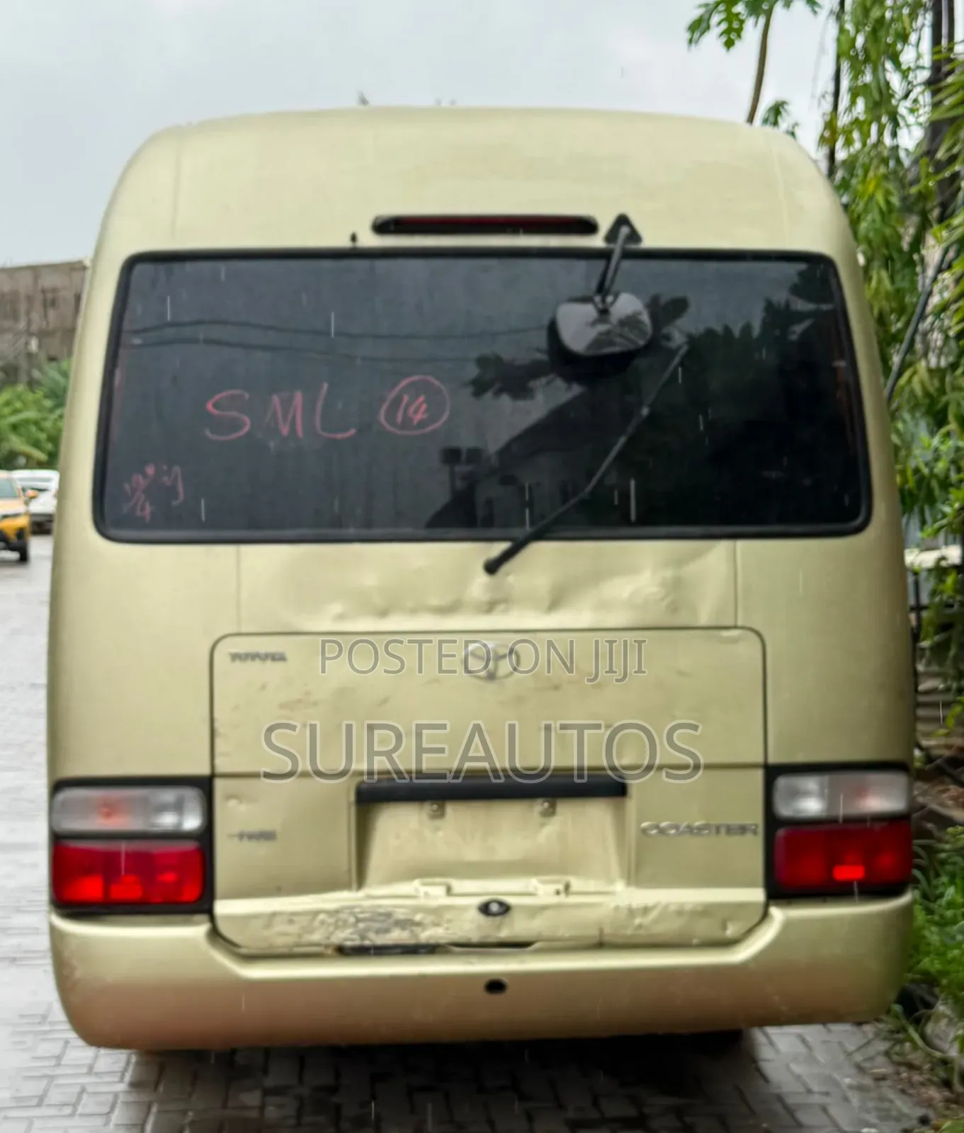 Toyota Coaster 2013 Gold