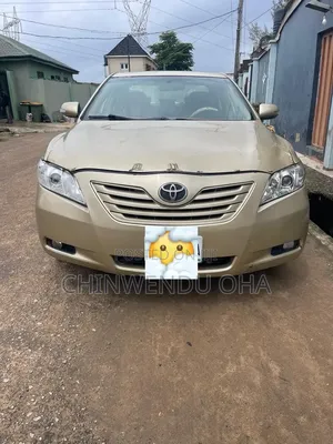 Toyota Camry 2008 Gold