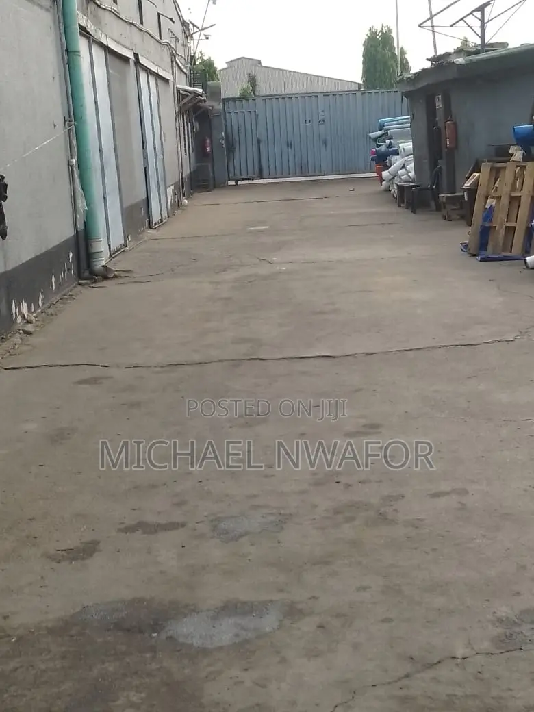 Warehouse Along Agege Motor Rd