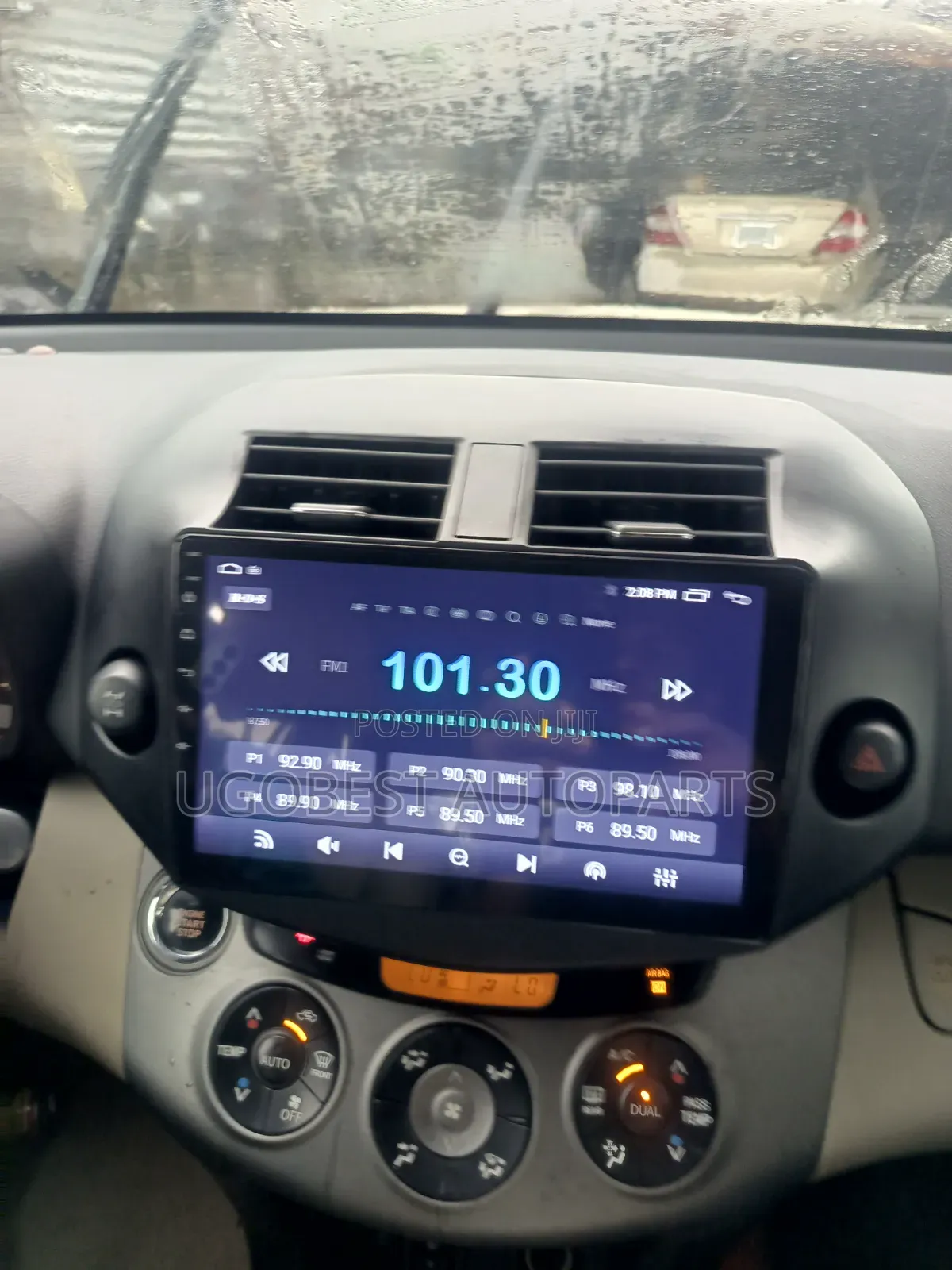 Toyota Rav4 2008/2011 Android Screen With AC Vent Chrome / GPS (Map)