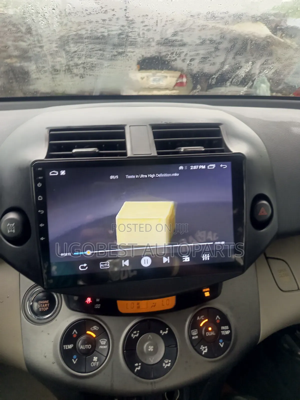 Toyota Rav4 2008/2011 Android Screen With AC Vent Chrome / GPS (Map)