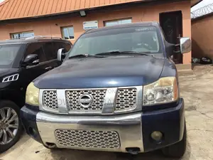 Nissan Titan Crew Cab LE 4x4 2007 Blue