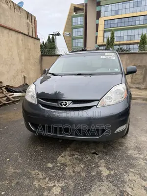 Toyota Sienna 2008 Blue