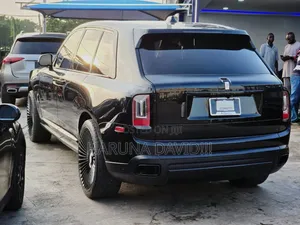 Rolls-Royce Cullinan Base 2020 Black