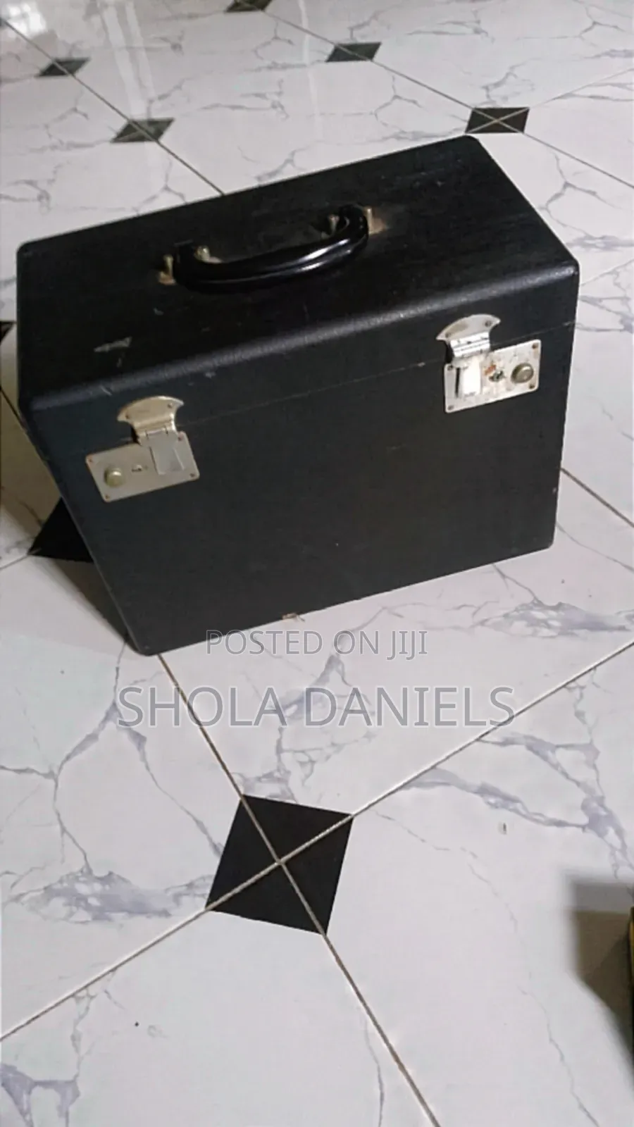 Singer Sewing Machine 221 Featherweight With Box