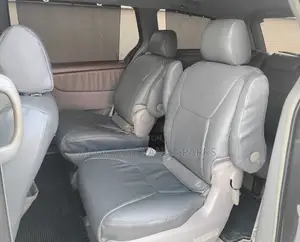 Toyota Sienna 2005 Silver