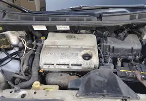 Toyota Sienna 2005 Silver