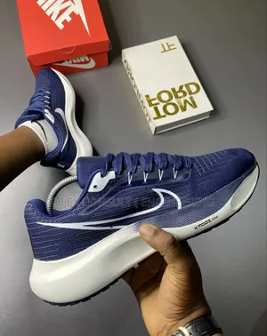 X-Mooz Nike