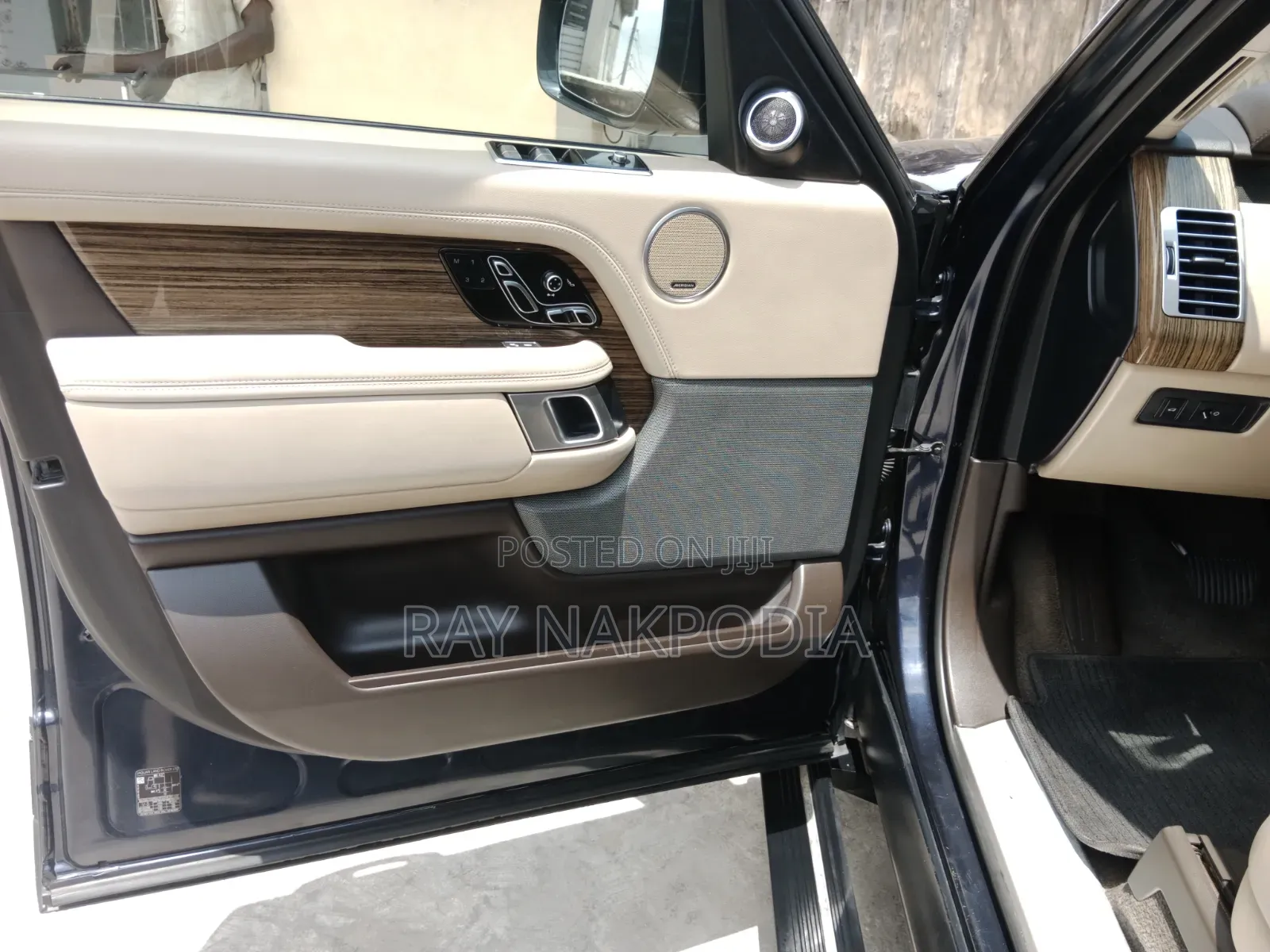 Land Rover Range Rover 2019 Blue