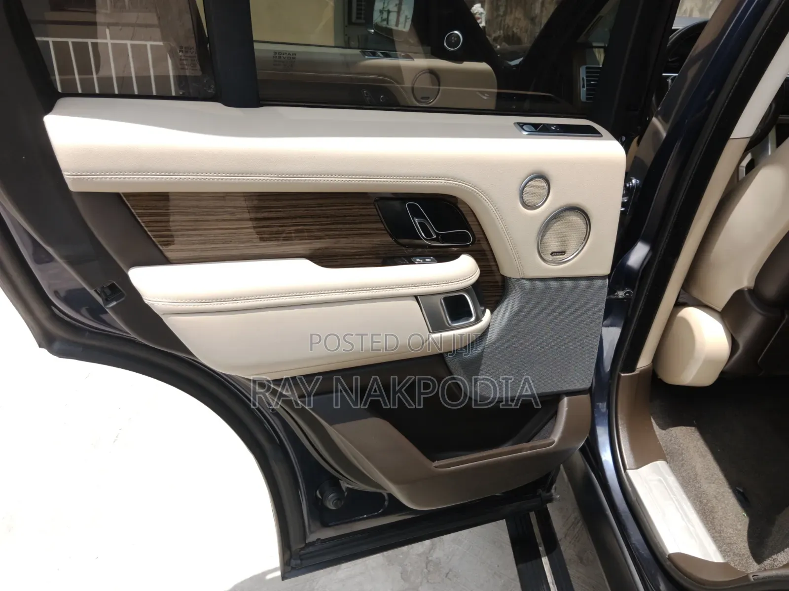 Land Rover Range Rover 2019 Blue