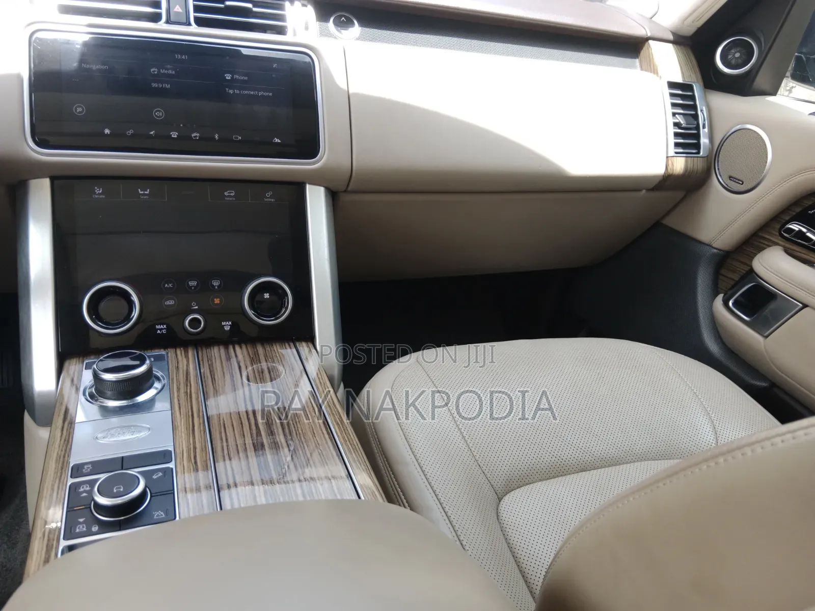 Land Rover Range Rover 2019 Blue