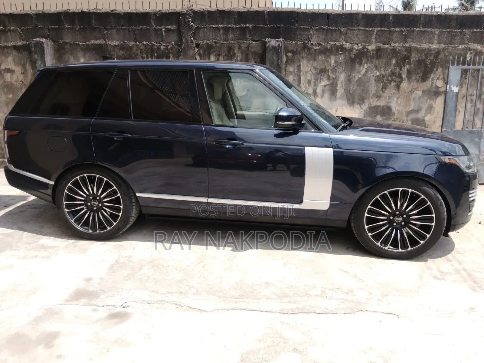 Land Rover Range Rover 2019 Blue