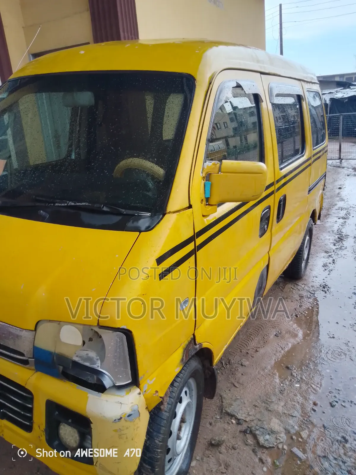 Suzuki APV Minibus 2007 Yellow
