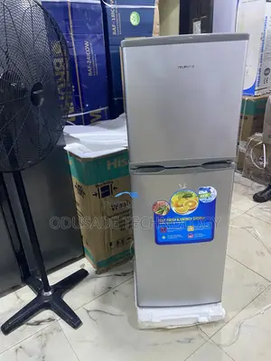Polystar Double Door Refrigerator 142l Low Energy Consumption