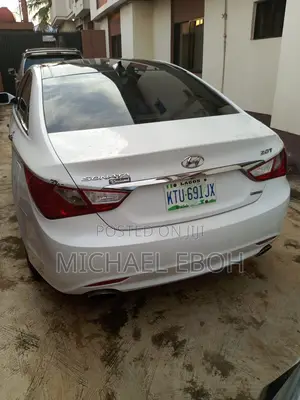 Hyundai Sonata 2012 White