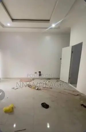 Mini Flat in Lafiaji for rent