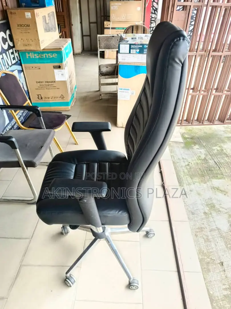Executive Office Chair