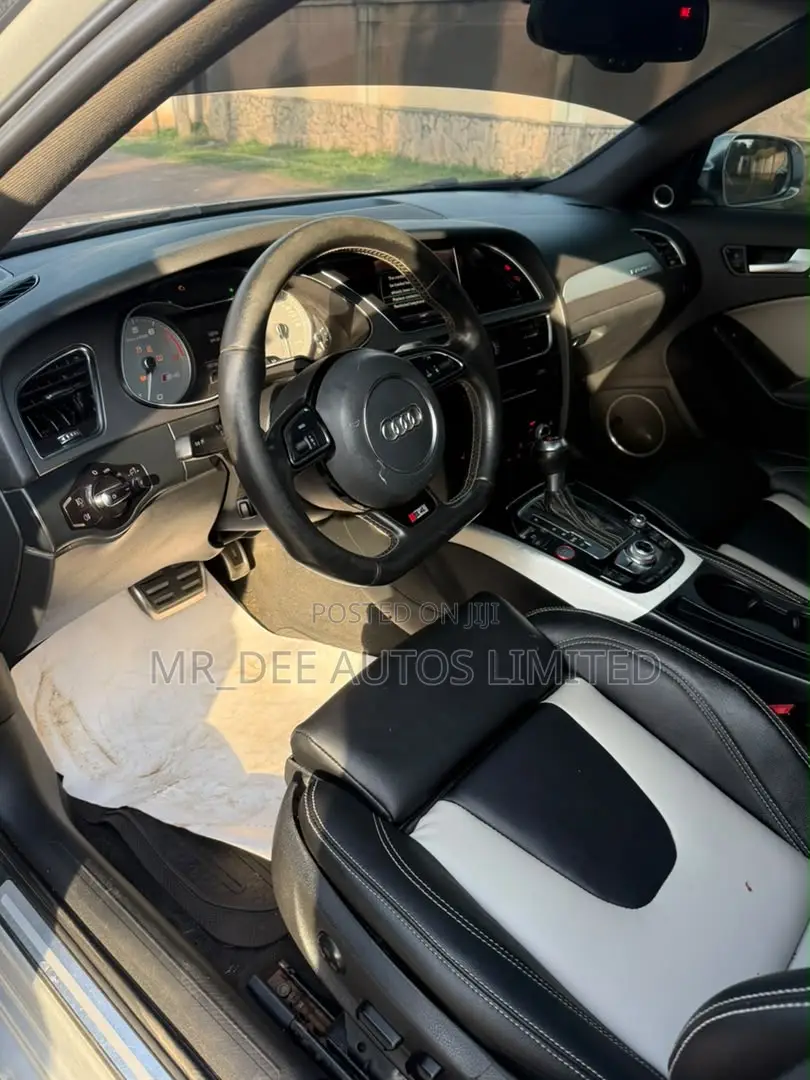 Audi RS5 2014 Silver