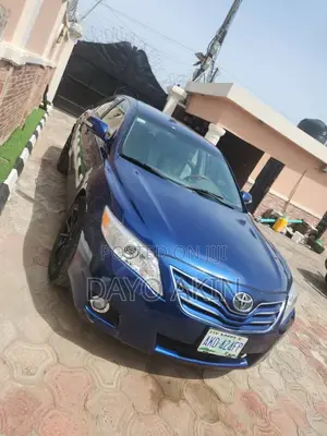 Toyota Camry 2011 Blue