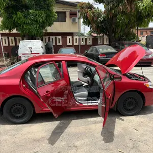 Toyota Corolla LE 4dr Sedan (1.8L 4cyl 4A) 2010 Red