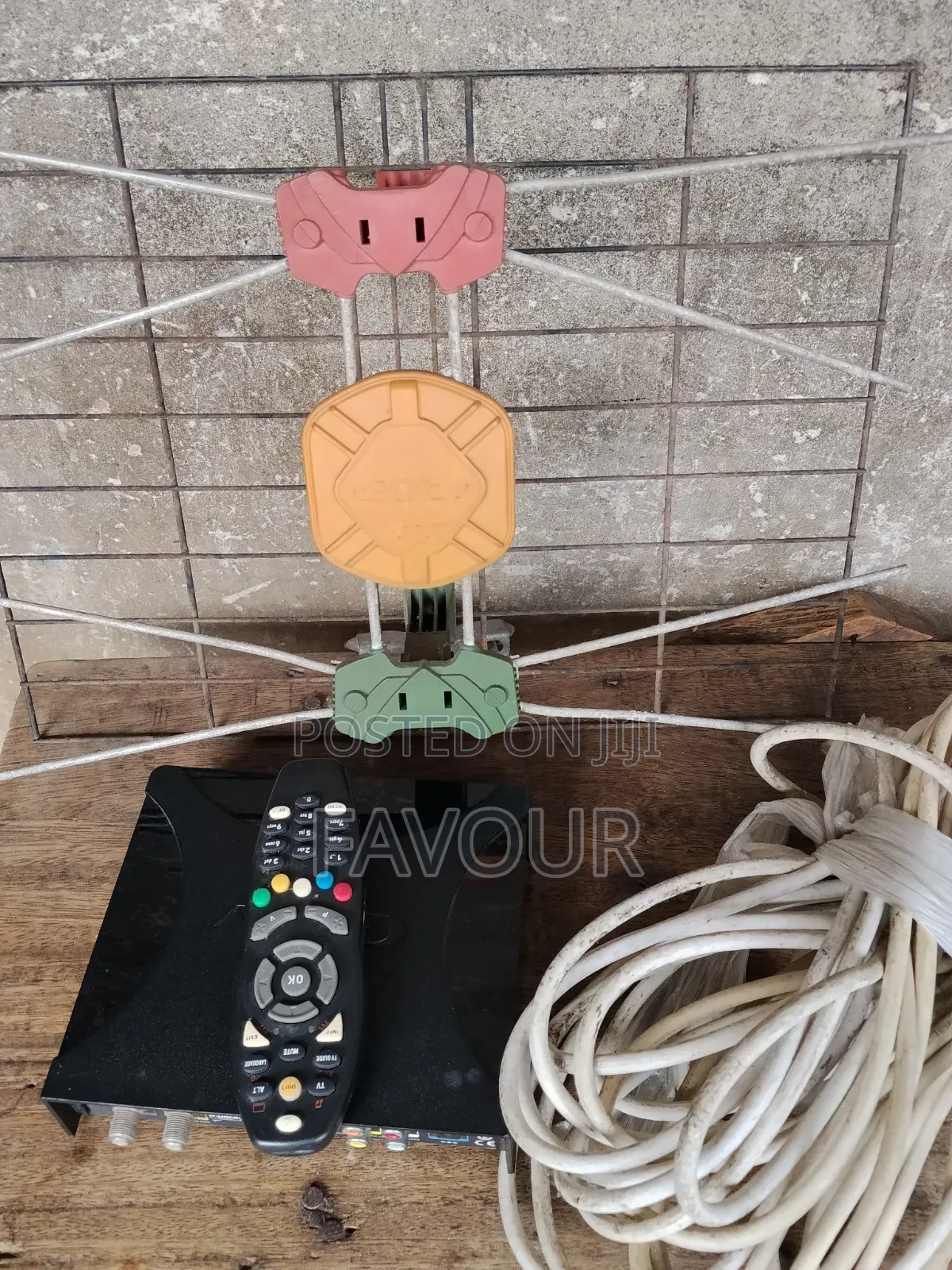 Clean Gotv Decoder With Remote