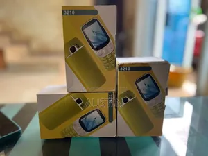 New Nokia 3210 Black