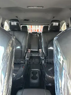 Toyota Highlander XLE AWD 2023 Black