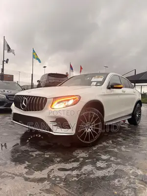 Mercedes-Benz GLC-Class 2017 White