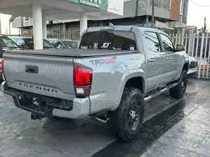 Toyota Tacoma TRD Off Road 2019 Gray