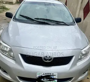 Toyota Corolla LE 4dr Sedan (1.8L 4cyl 4A) 2010 Silver