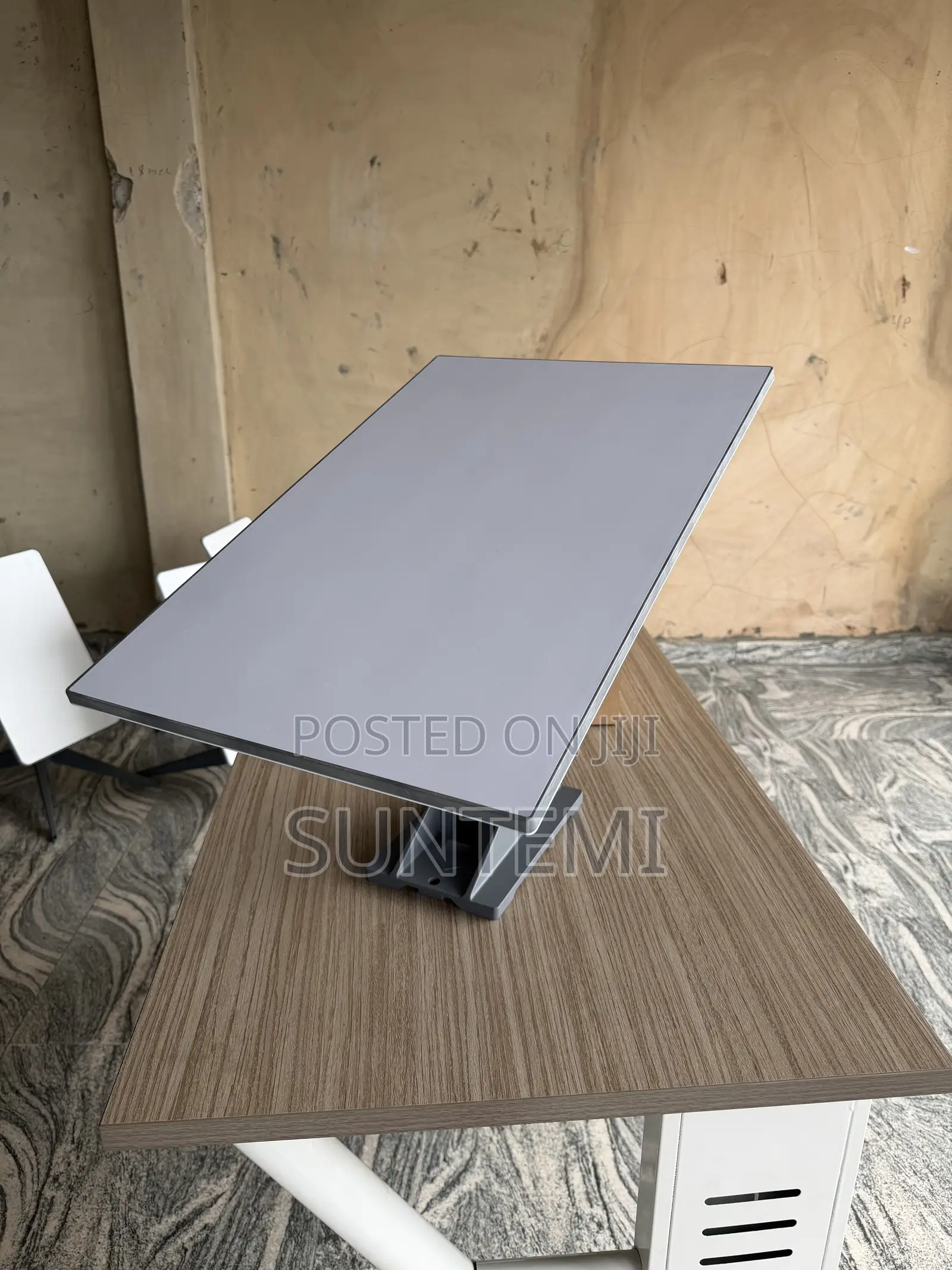 Starlink Pivot Mount