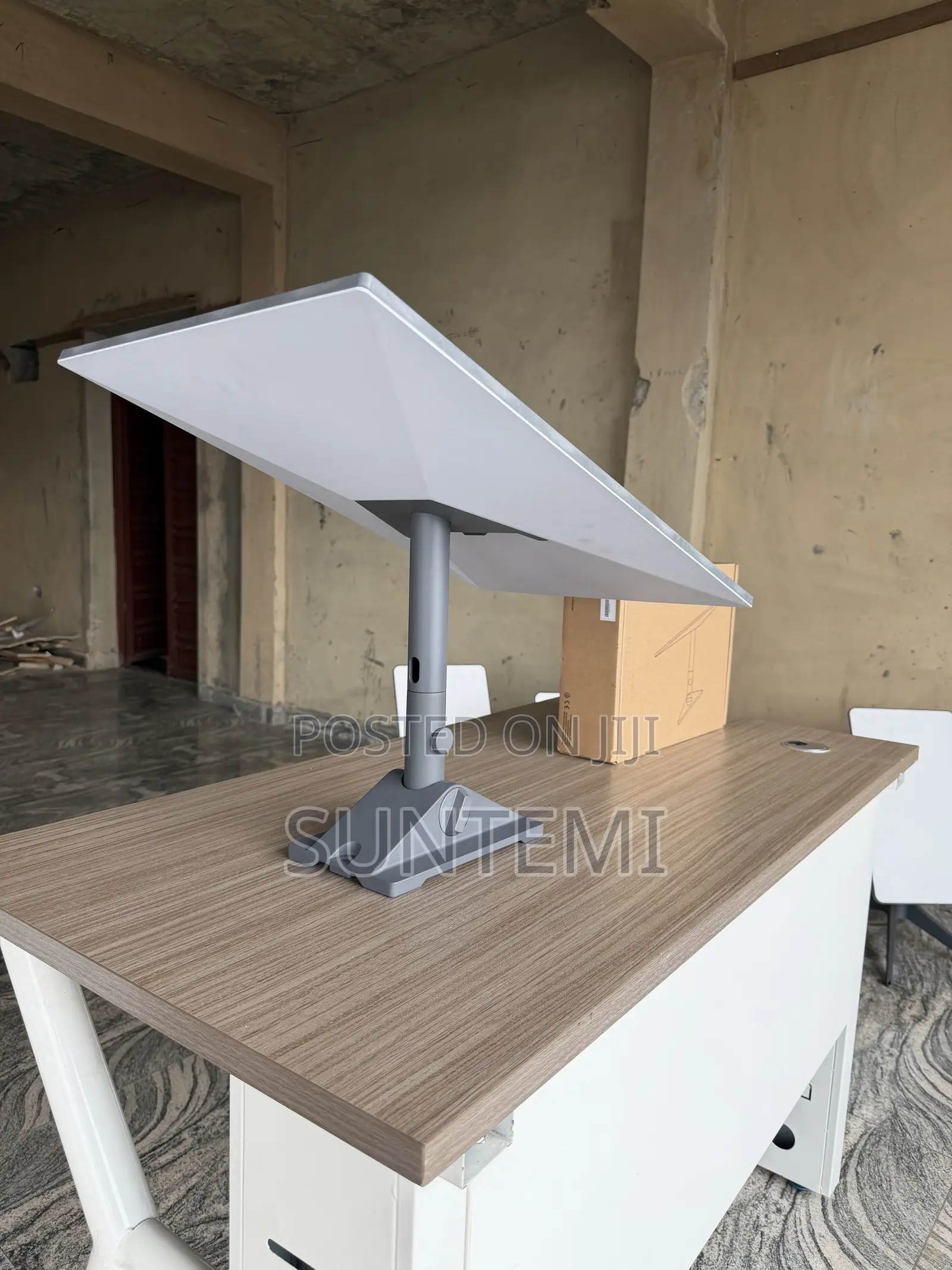 Starlink Pivot Mount
