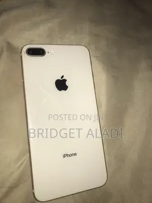 Apple iPhone 8 Plus 64 GB Gold