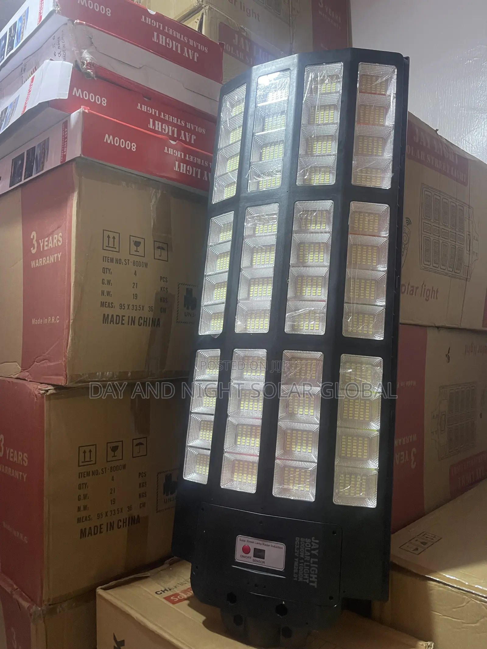 8000 Watts Solar Street Light 3yrs Warranty
