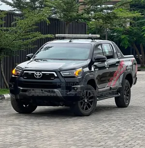Toyota Hilux 2024