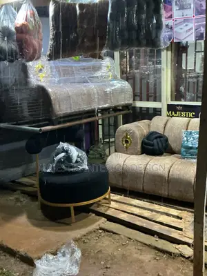 Modern Set of Sofa
