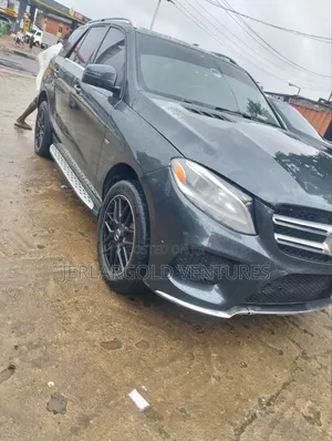 Mercedes-Benz M Class 2012 Gray