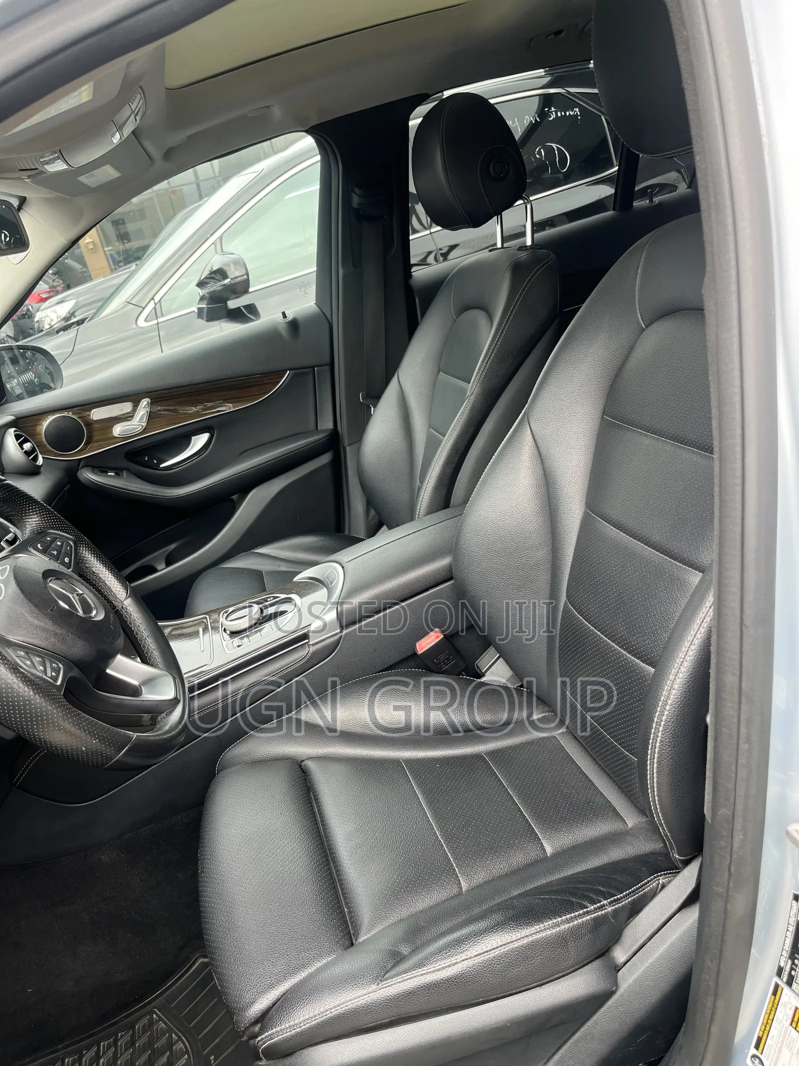 Mercedes-Benz GLC-Class 2017 Blue