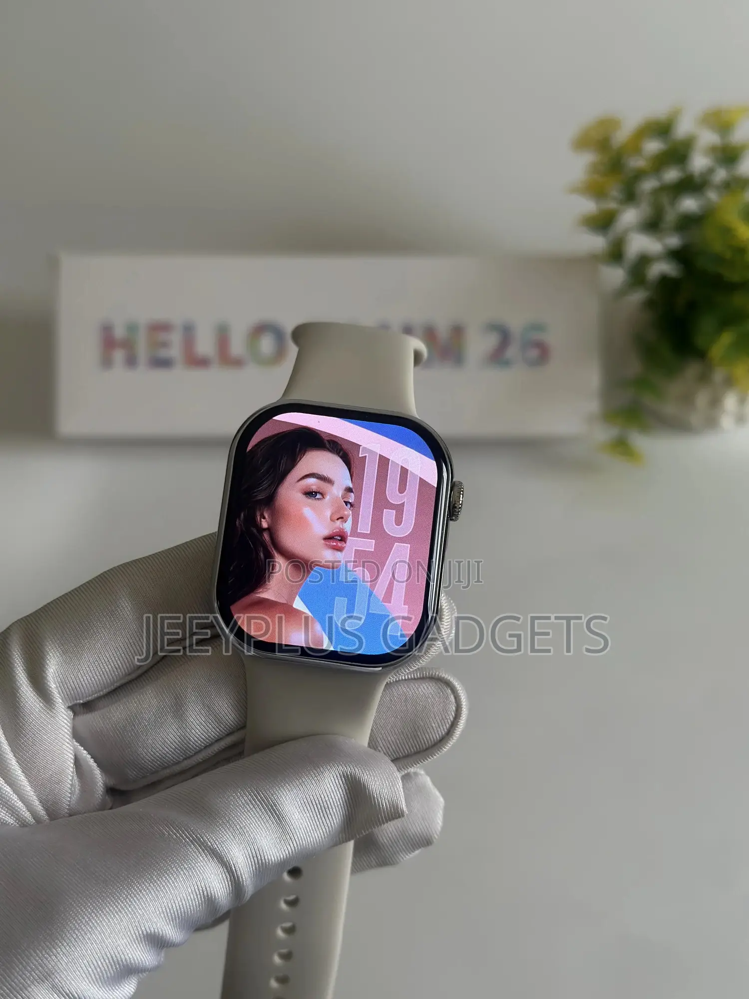 Hello 26 Plum Watch 11