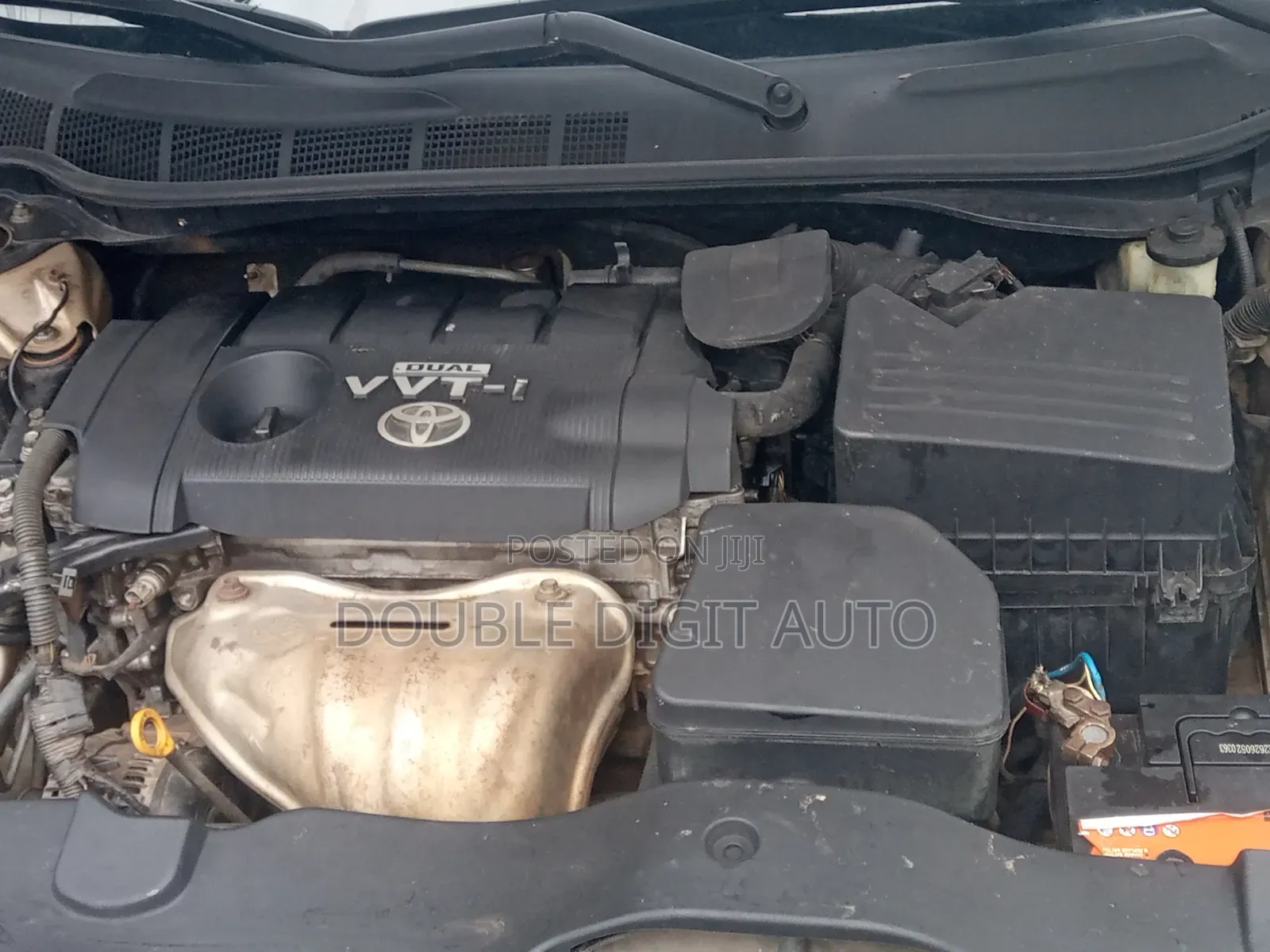 Toyota Camry 2010 Gold